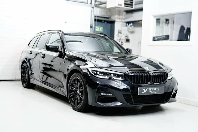 BMW 3 Series 2.0 318D M Sport Touring Euro 6 S AF22UJN Black #4