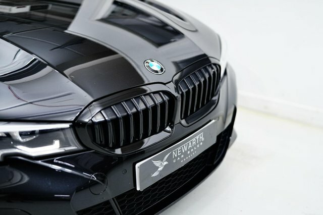 BMW 3 Series 2.0 318D M Sport Touring Euro 6 S AF22UJN Black #6