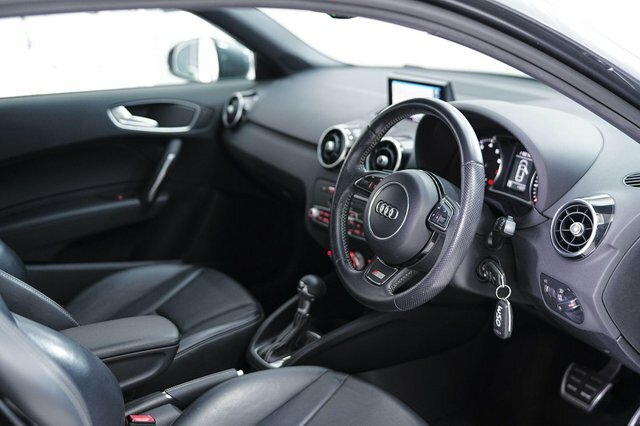 Audi A1 1.4 Tfsi Cod S Line Hatchback S Tronic KD15WSO Grey #4