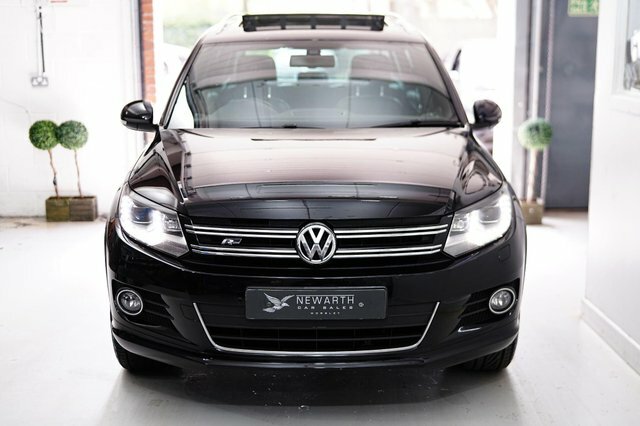 Volkswagen Tiguan 2.0 Tdi Bluemotion Tech R-line Edition Dsg 4Wd Eur YL65MVX Black #6