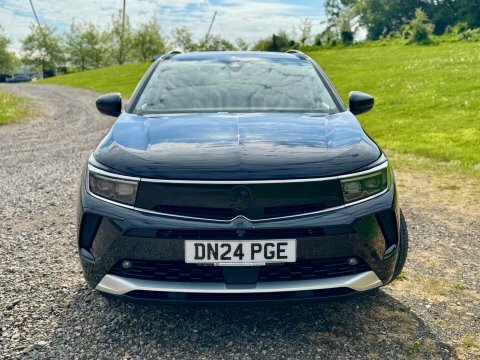 Vauxhall Grandland Ultimate Black #5
