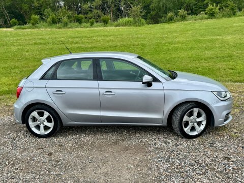 Audi A1 Sportback Tfsi Sport HG16THV Silver #2