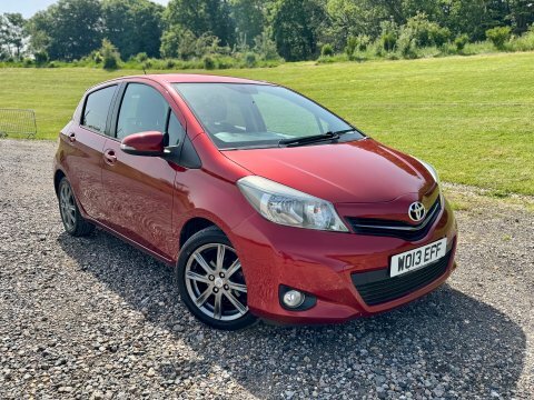 Toyota Yaris Vvt-i Sr Red