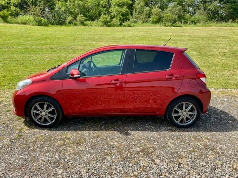Toyota Yaris Vvt-i Sr WO13EFF Red #6