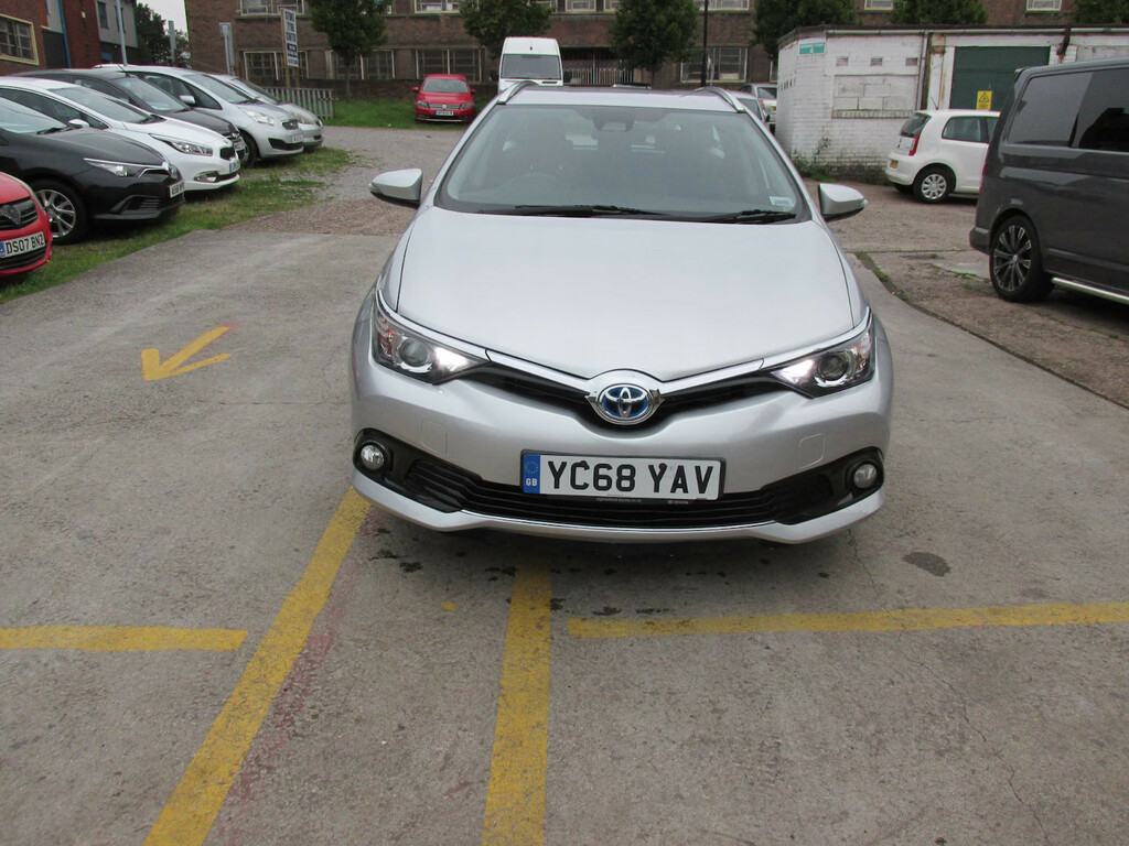 Toyota Auris 1.8 Hybrid Icon Tss Cvt Estate Silver