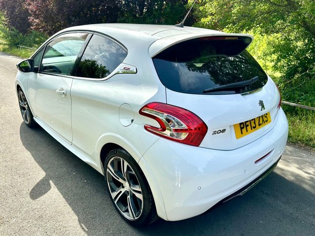 Peugeot 208 1.6 Thp Gti Hatchback Euro 5 20 White #6
