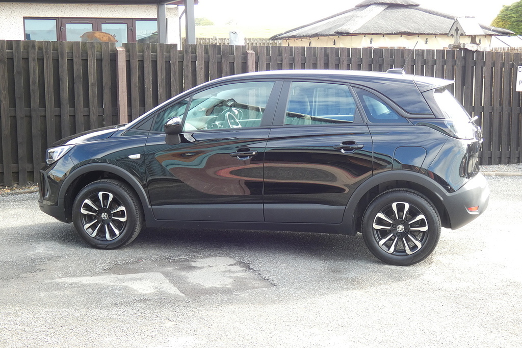 Vauxhall Crossland 1.5 Turbo D Se Edition Suv Euro SB71TGF Black #5
