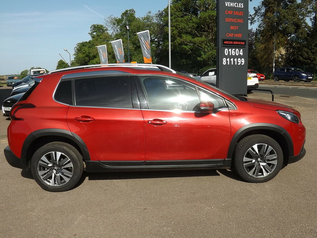 Peugeot 2008 Puretech Allure Premium KF19VVY Red #4