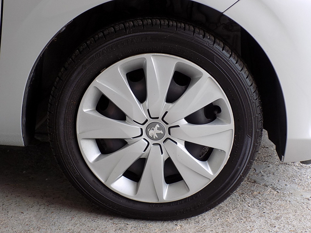 Peugeot 108 Active Grey #6