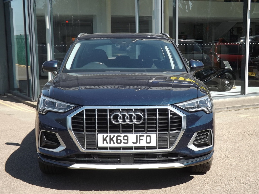 Audi Q3 Tdi Sport KK69JFO Blue #2