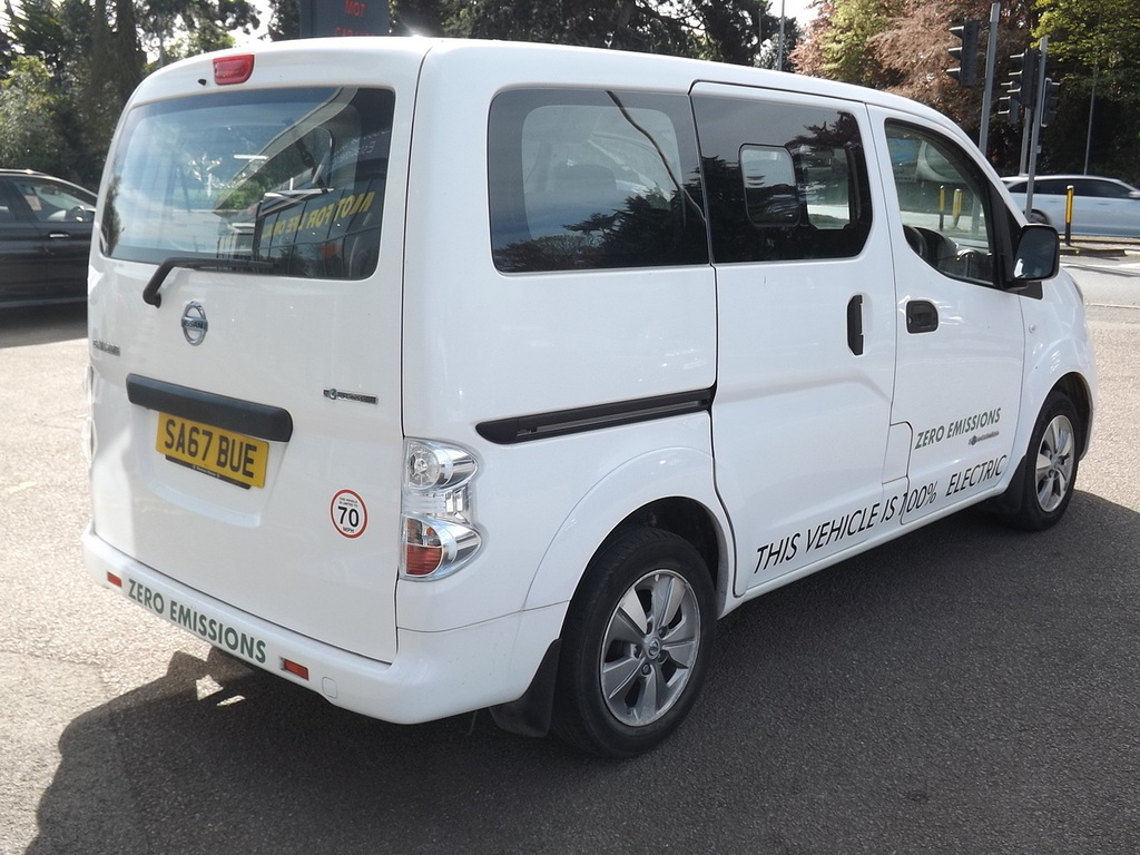 Nissan e-NV200 Acenta Rapid White #8