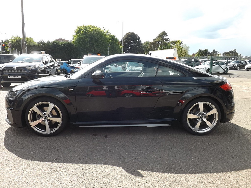 Audi TT Tfsi S Line LF70DAU Black #5