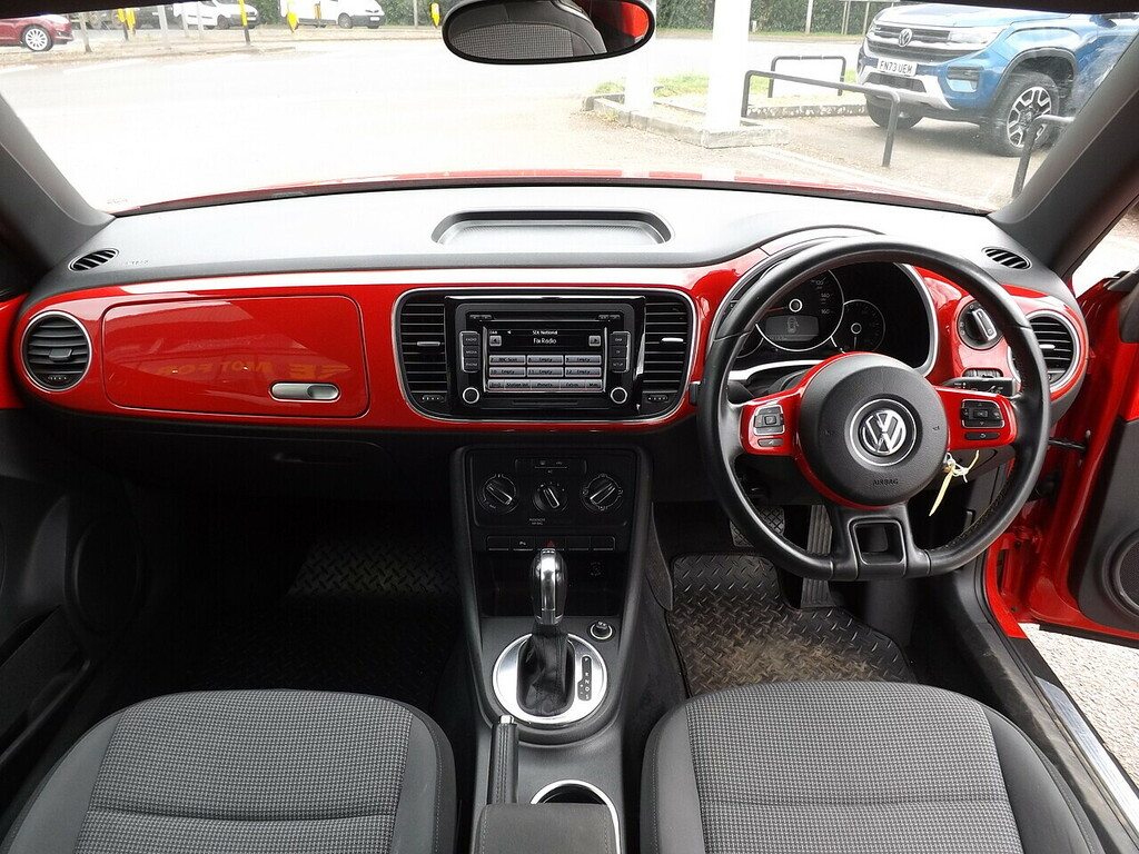 Volkswagen Beetle Tsi Design OV62KCO Red #6