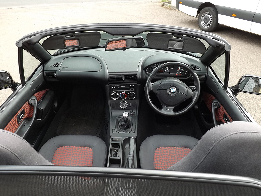 BMW Z3 Convertible Black #6