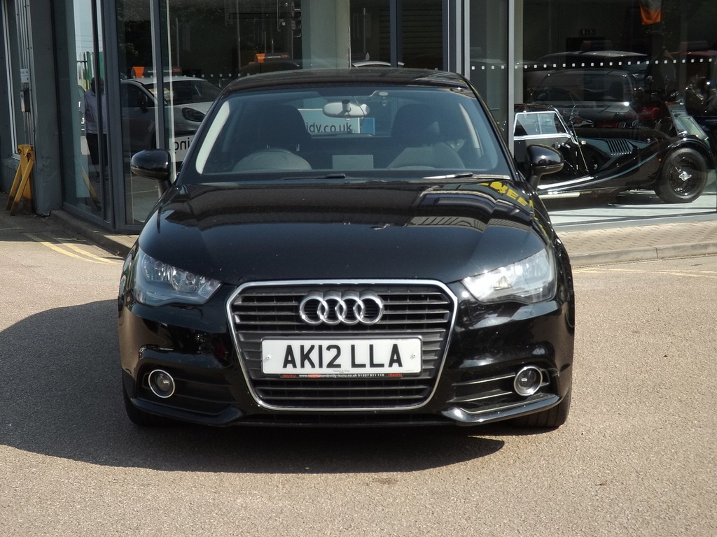 Audi A1 Tdi Sport AK12LLA Black #2