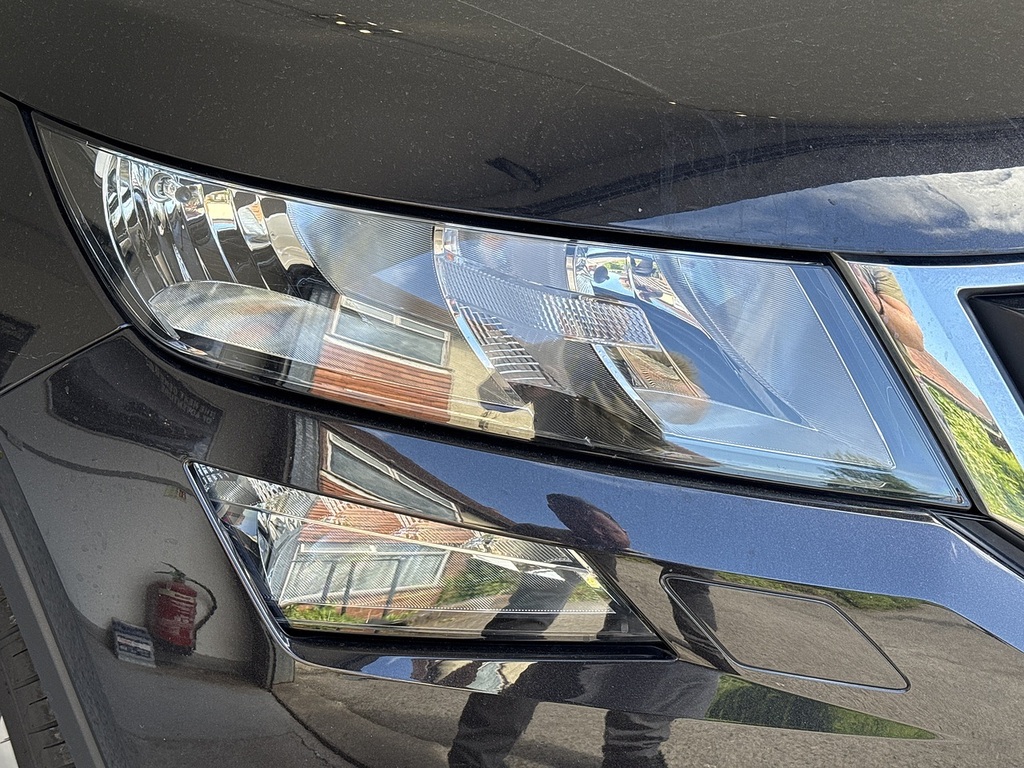 Skoda Kodiaq Tsi Act Se Drive LK70FPT Black #4
