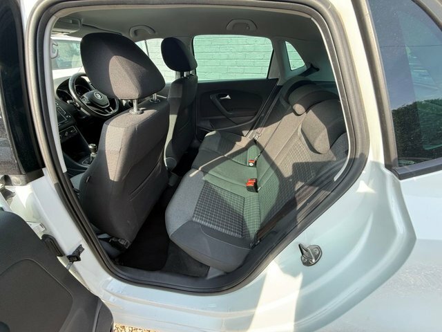 Volkswagen Polo 1.0 Match Edition Hatchback Euro VO67ZYN White #5