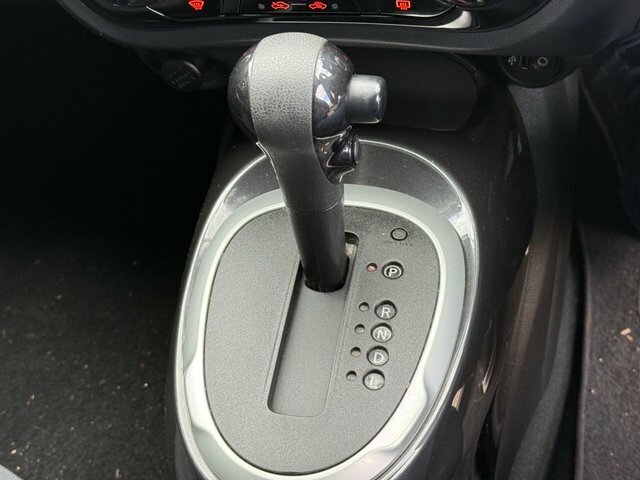 Nissan Juke 1.6 Acenta Premium Suv Xtron Euro 6 11 WR16YOH Grey #4