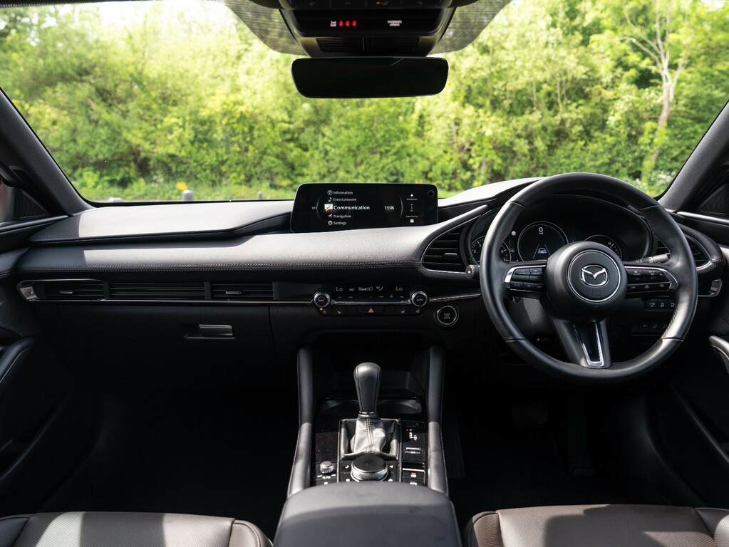 Mazda 3 2.5 E-skyactiv G Mhev 140 Takumi BX75UPC Red #3
