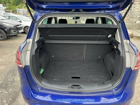 Ford B-Max Zetec Tdci Blue
