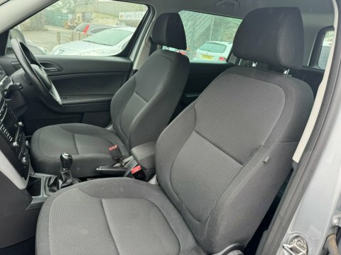 Skoda Yeti Outdoor Se Tdi DF63AKG Silver #5