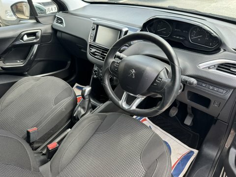 Peugeot 208 Blue Hdi Allure NA66FUV Grey #2