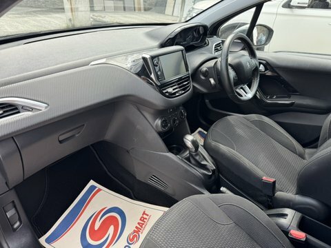Peugeot 208 Blue Hdi Allure NA66FUV Grey #3