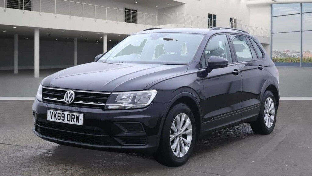 Volkswagen Tiguan Evo S Euro 6 Ss VK69ORW Black #2
