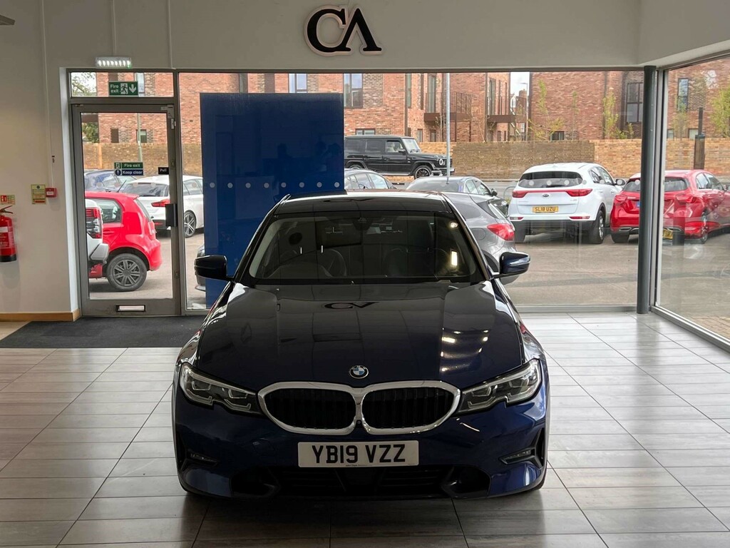 BMW 3 Series Sport Xdrive Euro 6 Ss YB19VZZ Blue #4