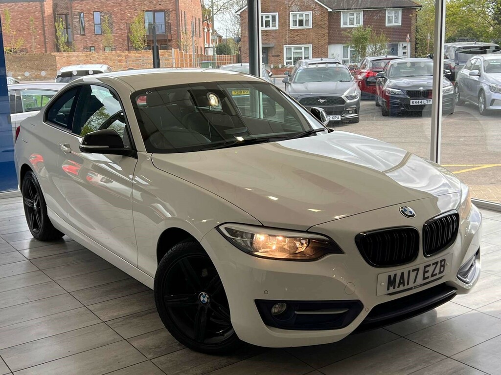 BMW 2 Series Sport Euro 6 Ss MA17EZB White #2