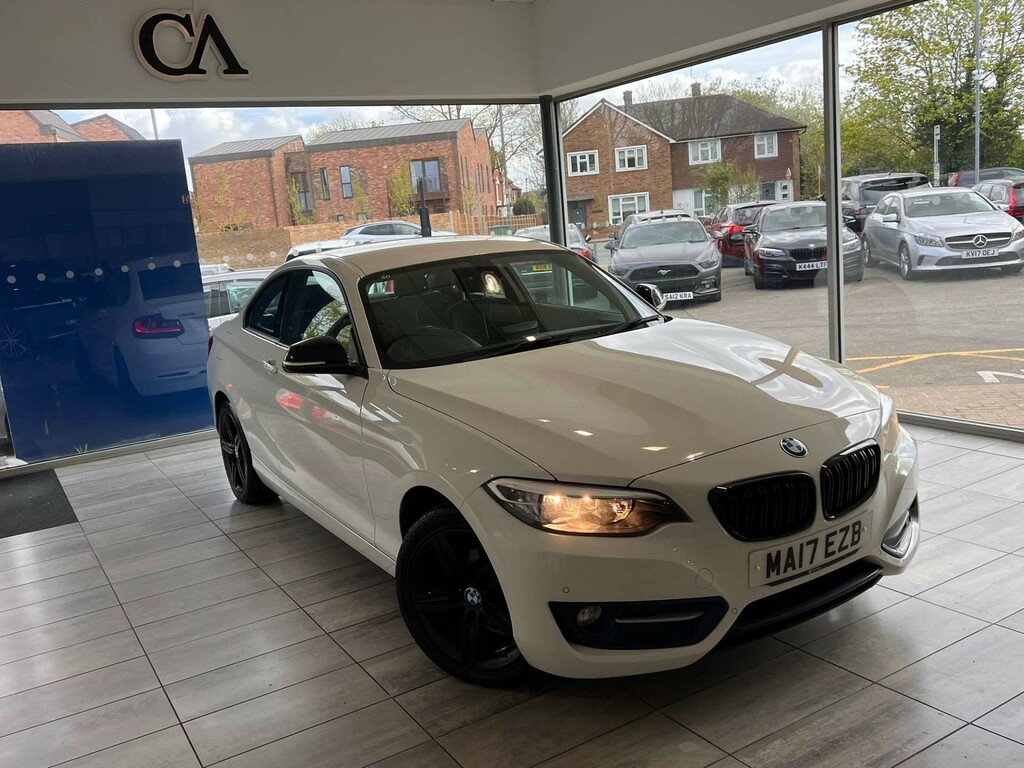 BMW 2 Series Sport Euro 6 Ss MA17EZB White #3