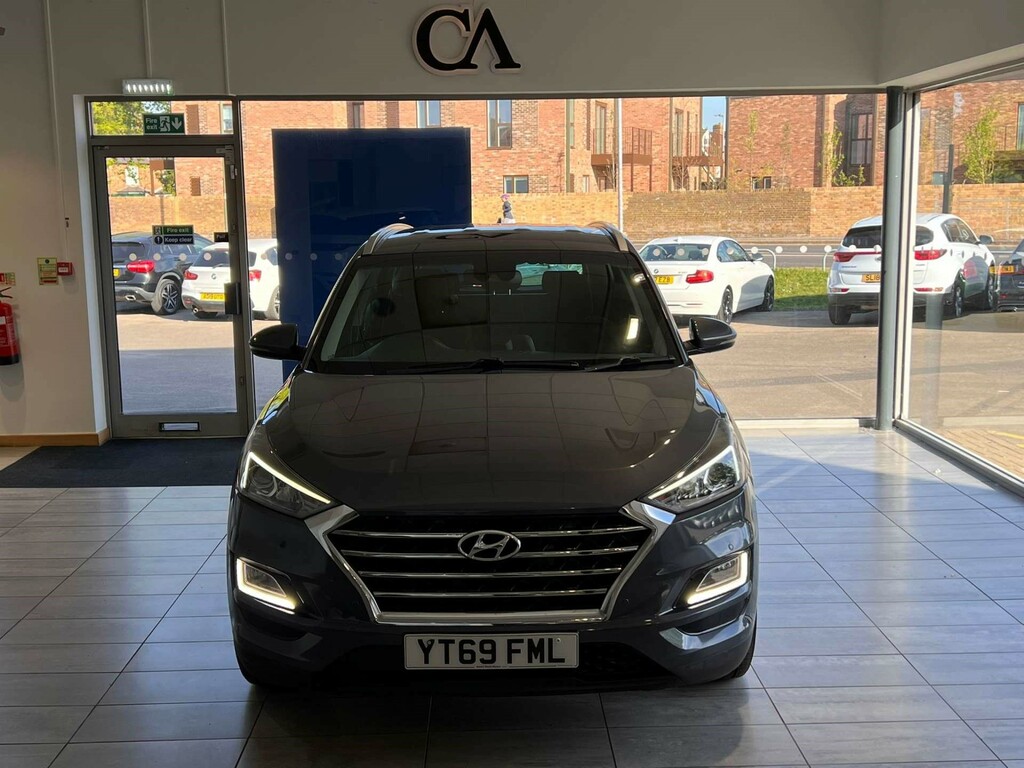 Hyundai Tucson Se Nav Suv Dct Euro 6 Ss YT69FML Grey #4
