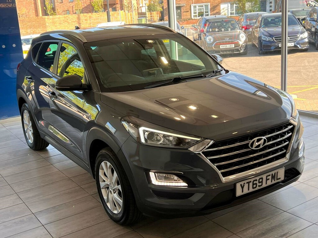 Hyundai Tucson Se Nav Suv Dct Euro 6 Ss Grey