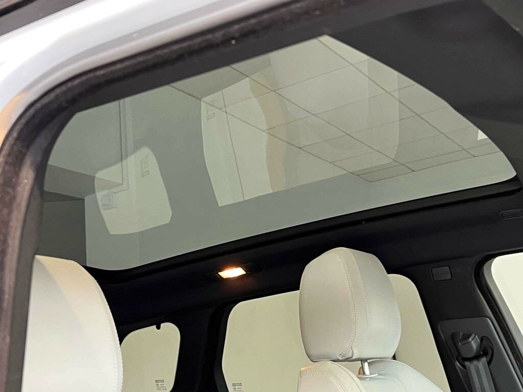 Land Rover Range Rover Evoque Td4 Se Tech Suv 4Wd Euro 6 Ss YC18APK White #2