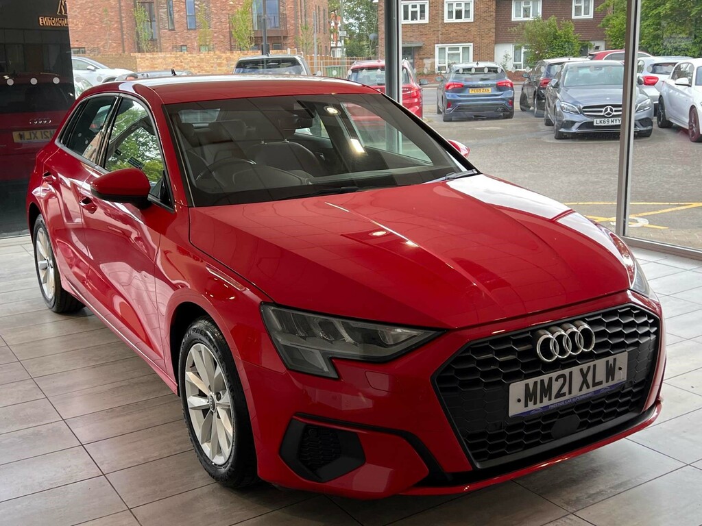 Audi A3 Tfsi 35 Technik Sportback S Tronic Euro 6 Red