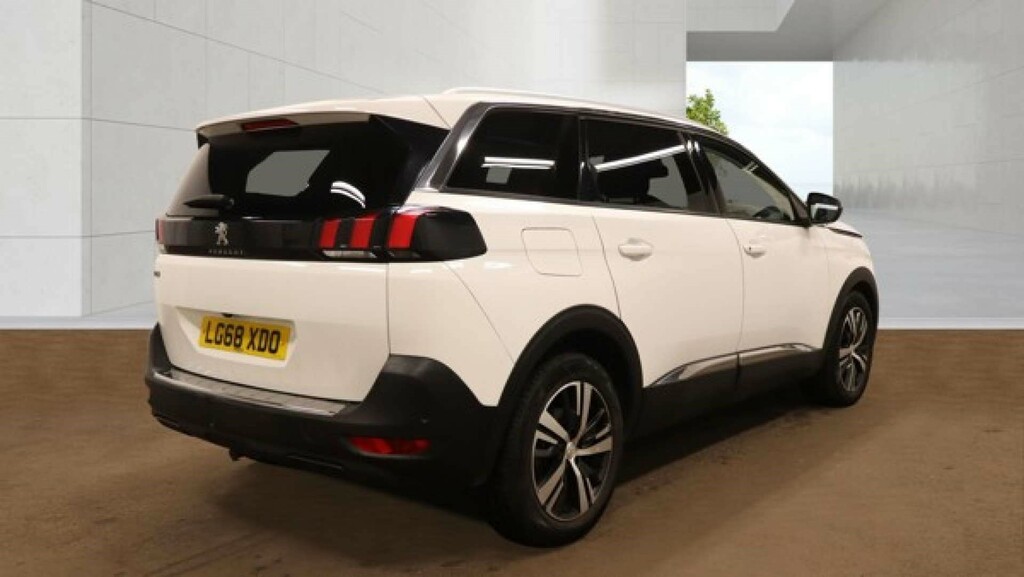 Peugeot 5008 Puretech Allure Suv Euro 6 Ss White #6