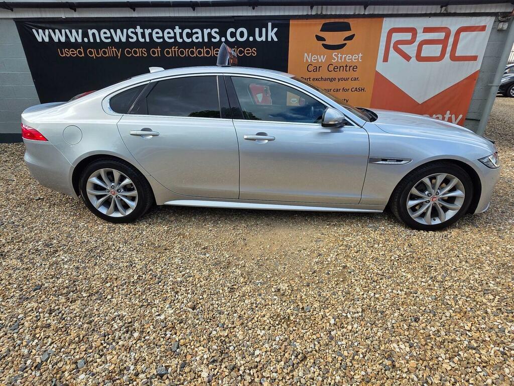 Jaguar XF Saloon 2.0D R-sport Euro 6 Ss 201766 HK66YYC Silver #5