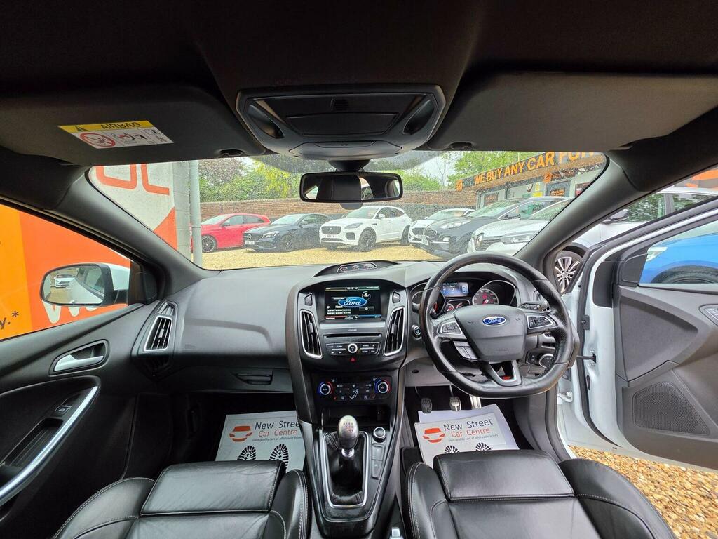 Ford Focus Hatchback 2.0 Tdci St-3 Euro 6 Ss 201616 CA16KZS White #2
