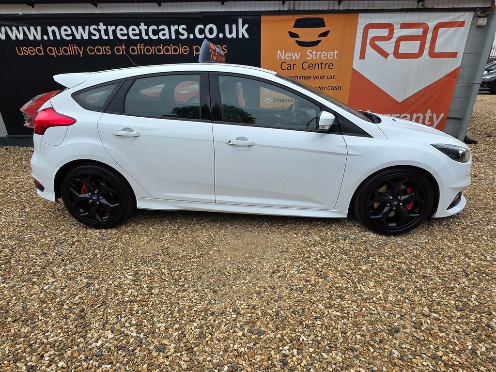 Ford Focus Hatchback 2.0 Tdci St-3 Euro 6 Ss 201616 CA16KZS White #4