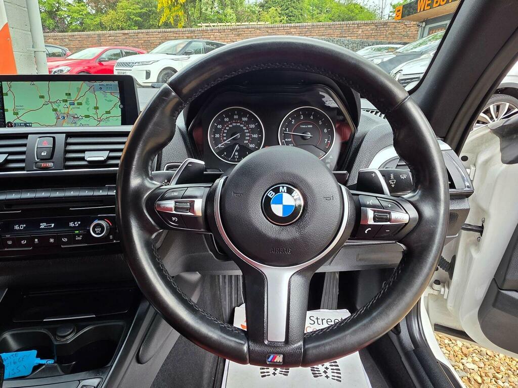 BMW 1 Series Hatchback 3.0 M135i Euro 6 Ss 201616 AF16CFY White #4