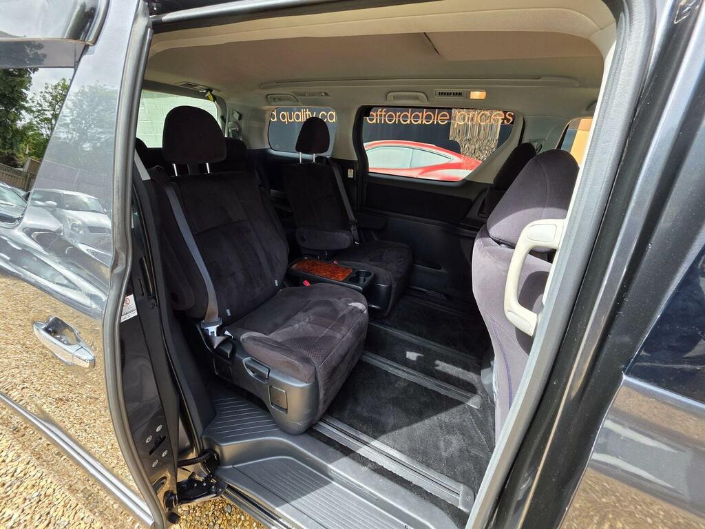 Toyota Vellfire 2.4 Auto Purple #72