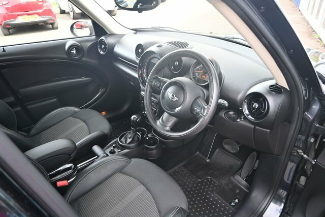 Mini Countryman 1.6 Cooper Suv All4 Euro 6 122 Ps SF15GBM Black #5
