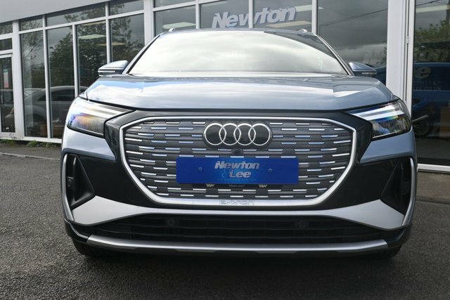 Audi Q4 E Tron 40 S Line Suv 82Kwh 204 Ps RA72JFE Blue #2