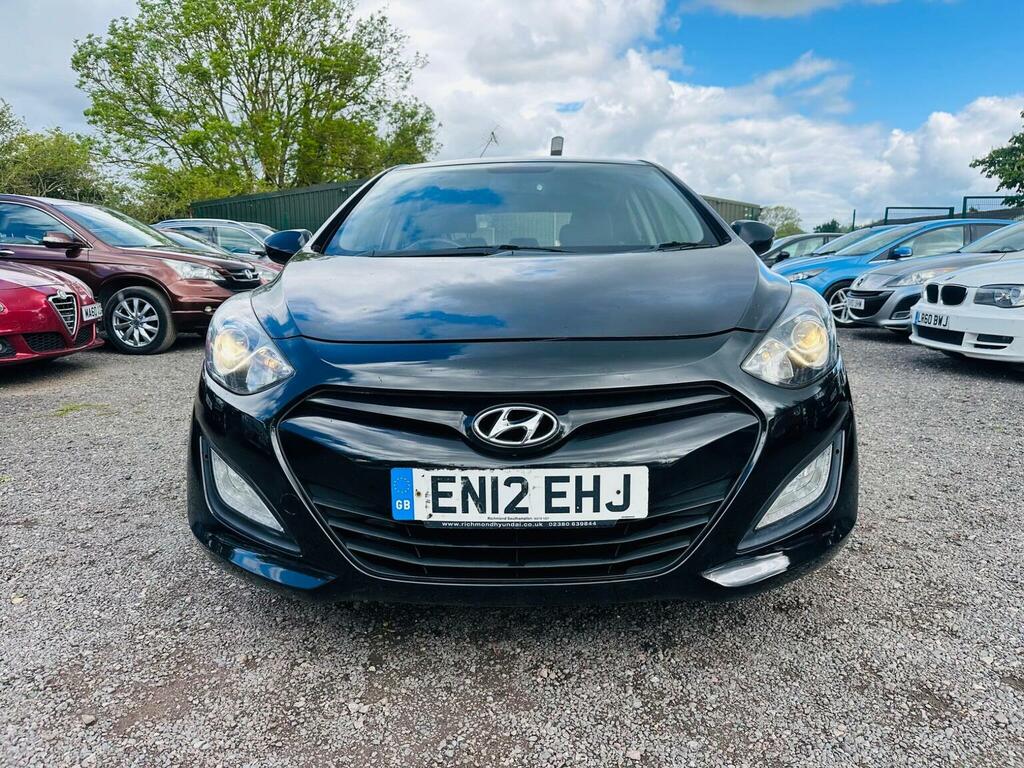 Hyundai I30 Hatchback 1.4 Classic Euro 5 201212 EN12EHJ Black #2