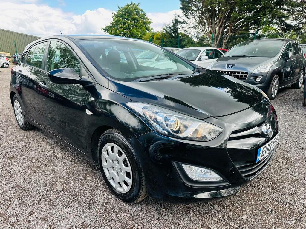 Hyundai I30 Hatchback 1.4 Classic Euro 5 201212 Black
