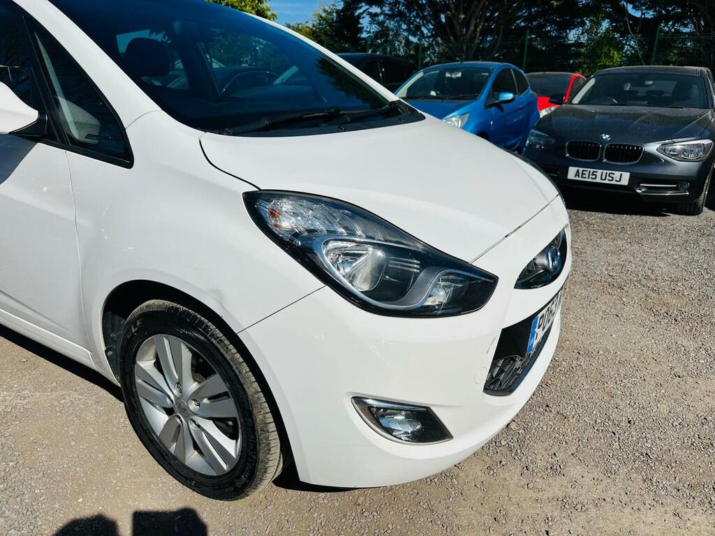 Hyundai Ix20 Hatchback 1.4 Style Euro 5 Ss 201363 PO63RXB White #3