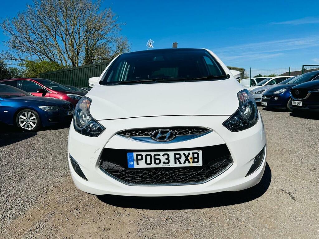Hyundai Ix20 Hatchback 1.4 Style Euro 5 Ss 201363 PO63RXB White #4