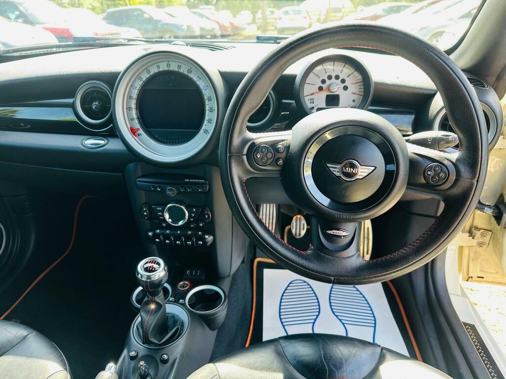 Mini Coupe Coupe 1.6 Cooper S Euro 5 Ss 201414 HN14ENV White #3