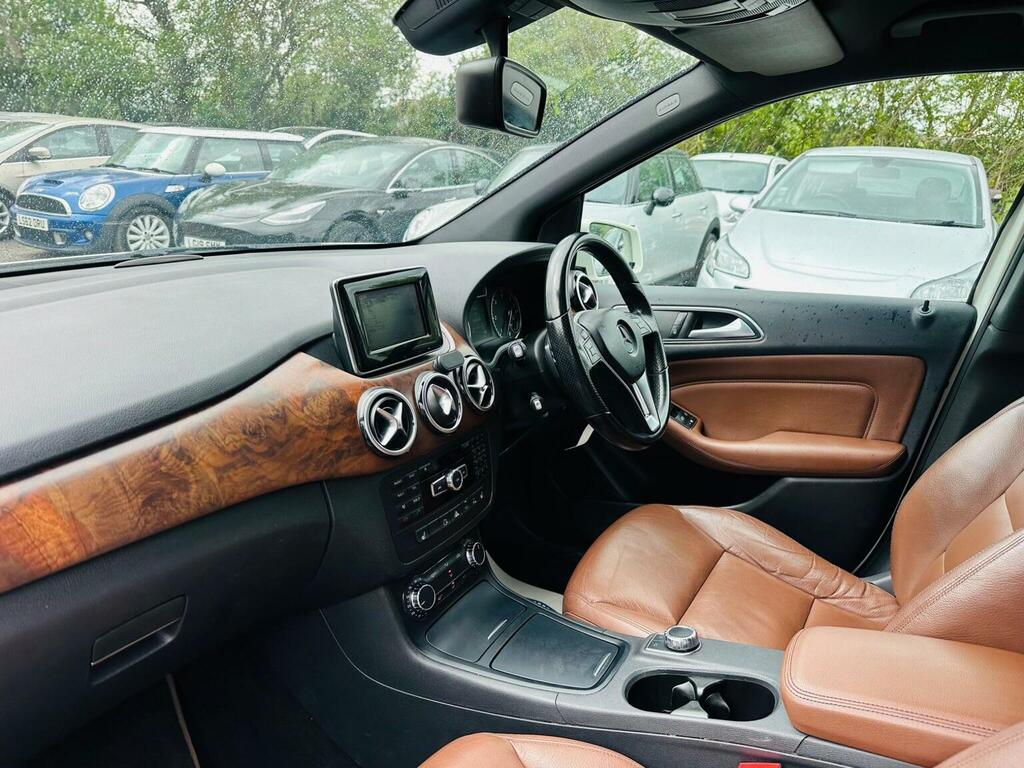 Mercedes-Benz B Class Mpv 1.8 B200 Cdi Blueefficiency Sport 7G-dct Euro White #4