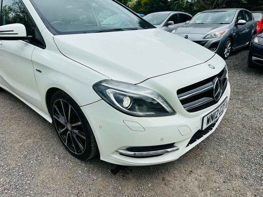Mercedes-Benz B Class Mpv 1.8 B200 Cdi Blueefficiency Sport 7G-dct Euro White #2